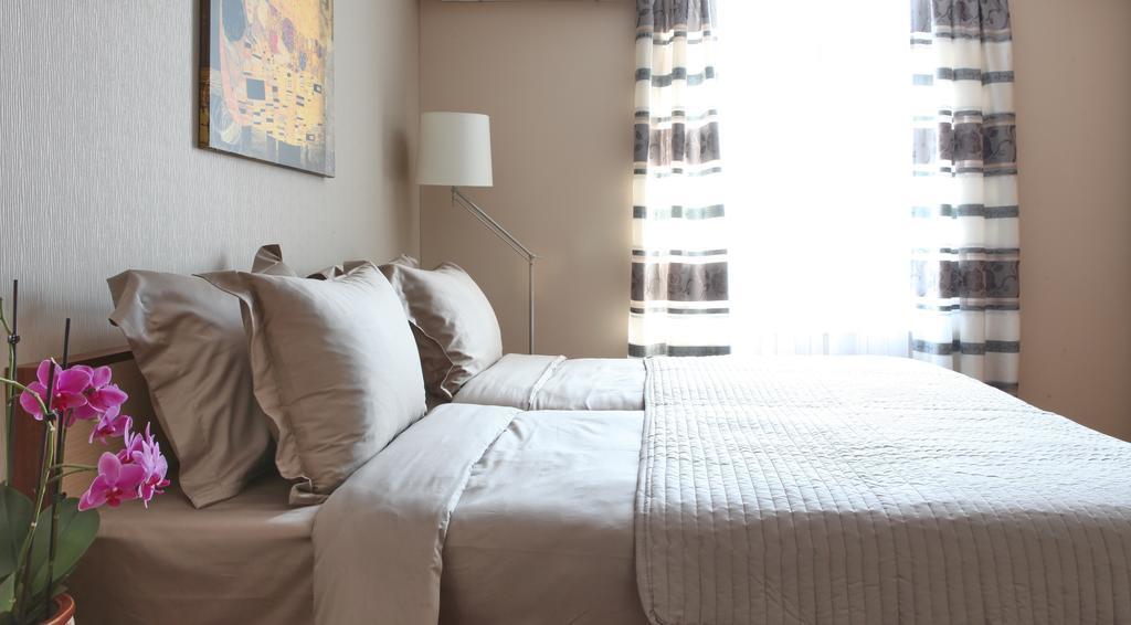 Garni Hotel Tema Nova Čačak Rom bilde